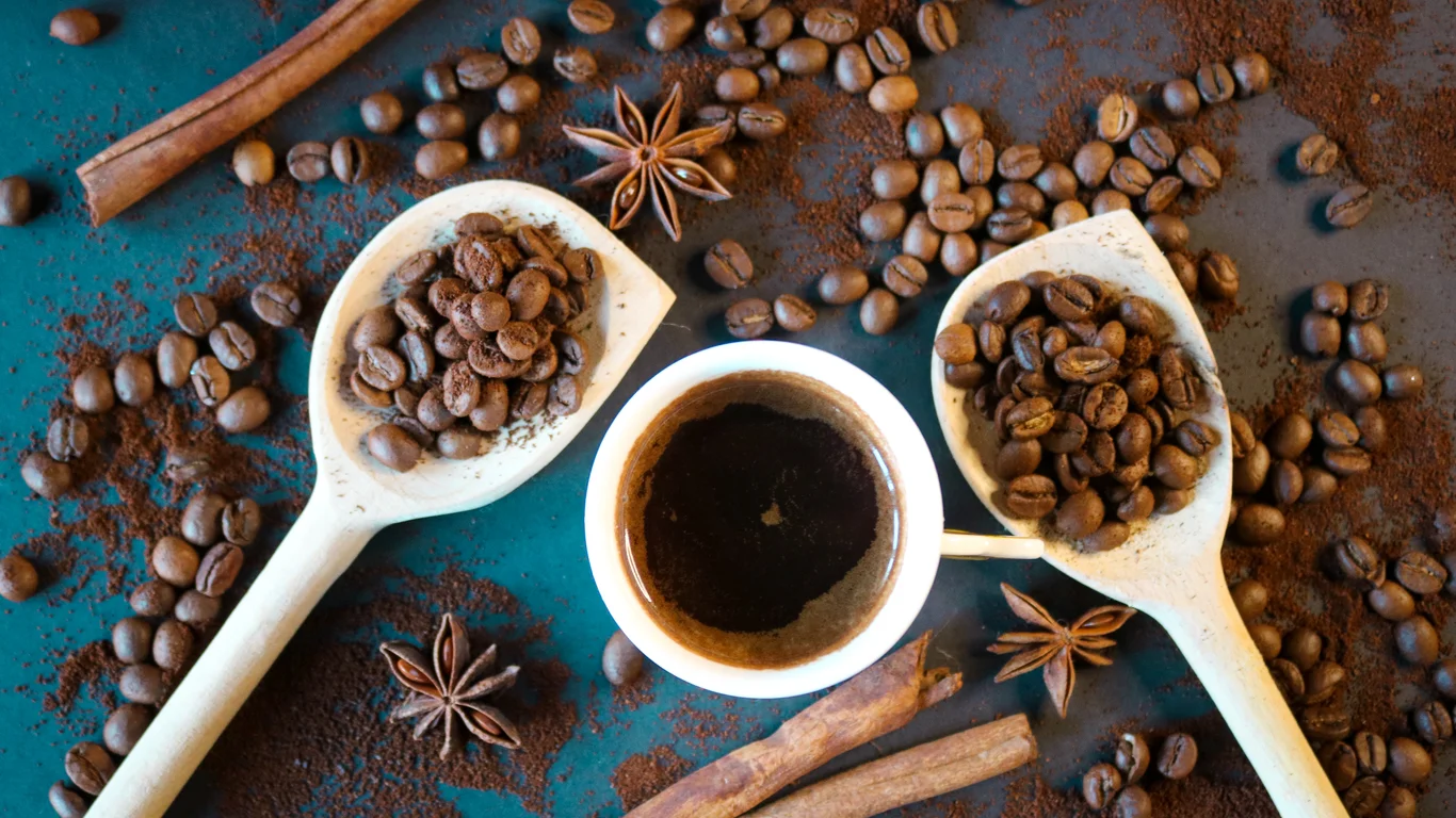 Panama specialty coffee - Coffee Cup With Cinnamon And Coffee Beans